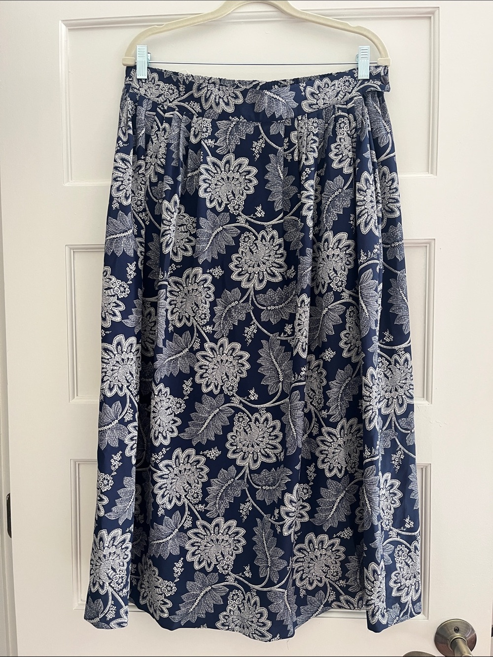 Rena Rowan Navy and White Floral Maxi Skirt